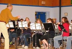 Students participating in the DHS Band Program playing at Revelstoke in 2012.
